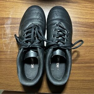 Adidas Kids Black Athletic soccer cleats. Size 3.